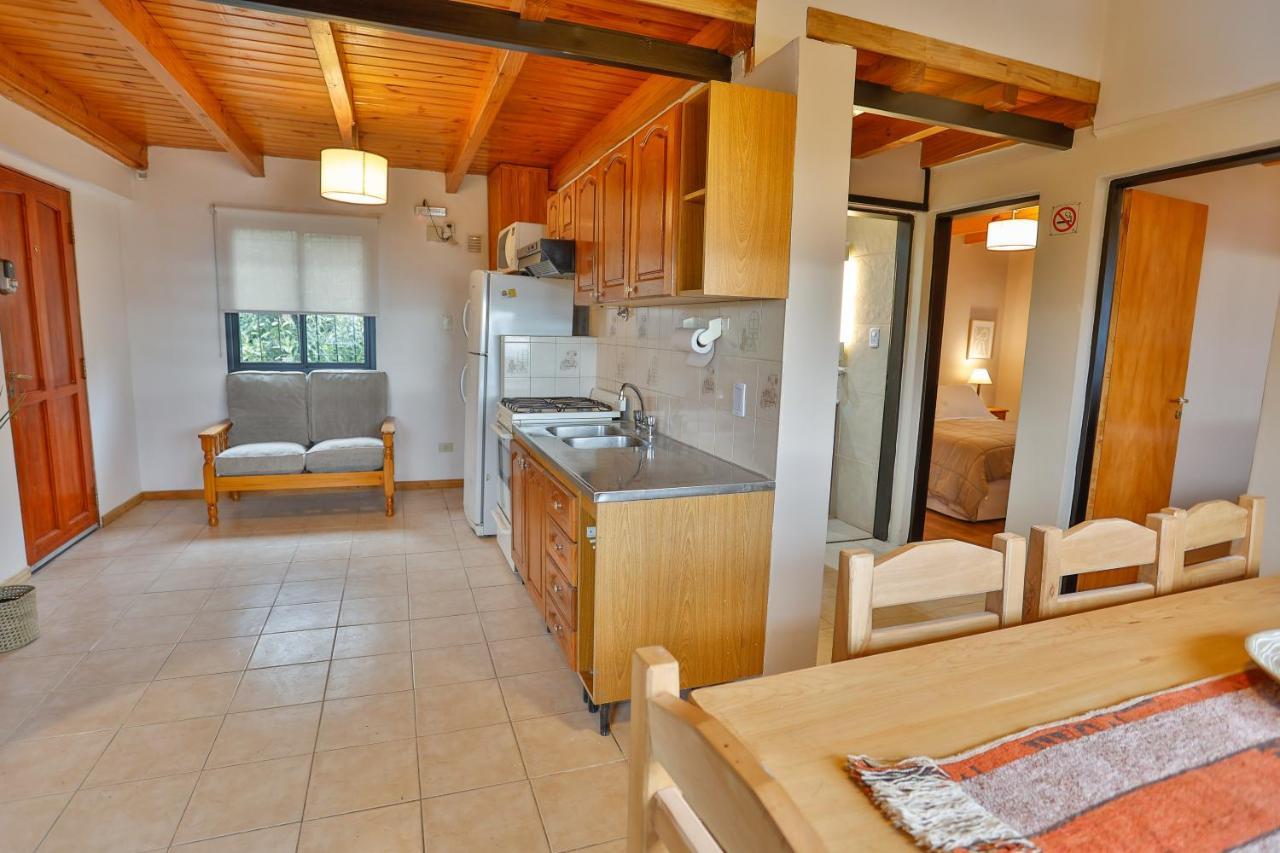 Complejo Quillaipe Apart Suite San Carlos de Bariloche Exterior photo